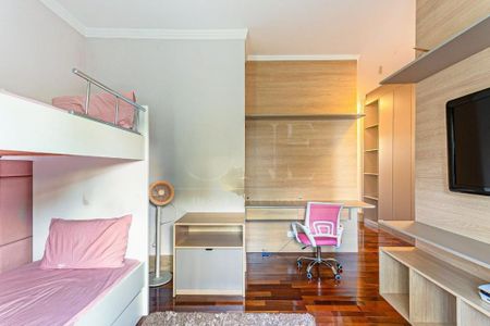 Casa à venda com 577m², 4 quartos e 6 vagas