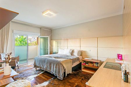 Casa à venda com 577m², 4 quartos e 6 vagas