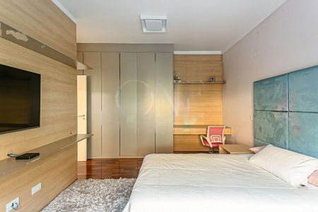 Casa à venda com 577m², 4 quartos e 6 vagas