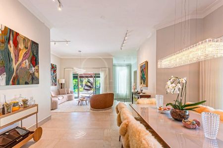 Casa à venda com 4 quartos, 577m² em Morada das Flores (Aldeia da Serra), Barueri