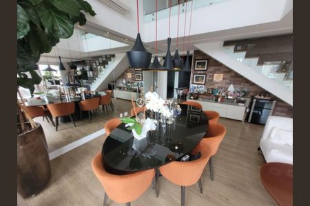Apartamento à venda com 290m², 4 quartos e 4 vagas