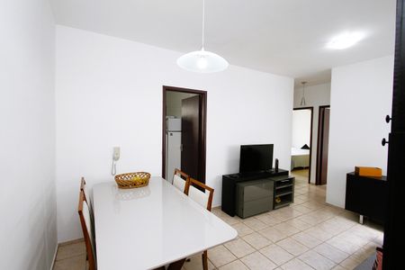 Sala de apartamento à venda com 3 quartos, 55m² em Monsenhor Messias, Belo Horizonte