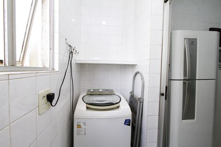 Apartamento à venda com 55m², 3 quartos e 1 vagaÁrea de Serviço