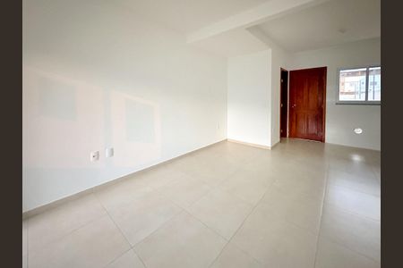 Sala de TV de casa para alugar com 2 quartos, 60m² em Sertão do Maruim, São José