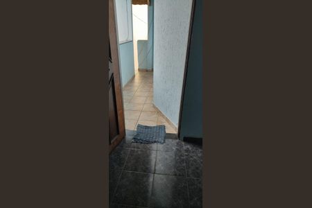 Casa à venda com 160m², 3 quartos e 5 vagasCorredor