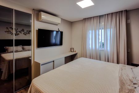 Apartamento à venda com 84m², 2 quartos e 2 vagas Apartamento à venda com 84m², 2 quartos e 2 vagasQuarto 2 - Suíte