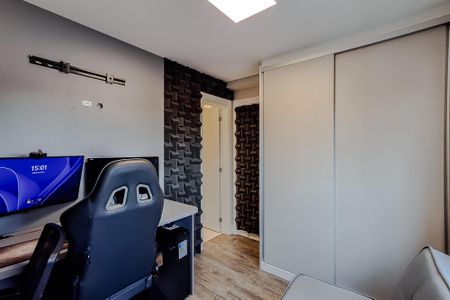 Apartamento à venda com 84m², 2 quartos e 2 vagas Apartamento à venda com 84m², 2 quartos e 2 vagasQuarto 1 - Suíte