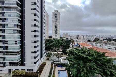 Apartamento à venda com 84m², 2 quartos e 2 vagas Apartamento à venda com 84m², 2 quartos e 2 vagasVista da Suíte 2