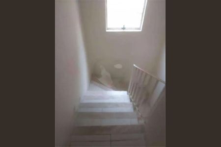 Casa à venda com 80m², 2 quartos e 1 vaga