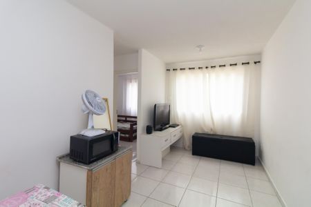 Sala de apartamento para alugar com 2 quartos, 38m² em Jardim Helian, São Paulo