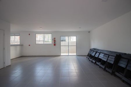 Apartamento para alugar com 38m², 2 quartos e sem vaga Apartamento para alugar com 38m², 2 quartos e sem vagaÁrea comum - Salão de festas