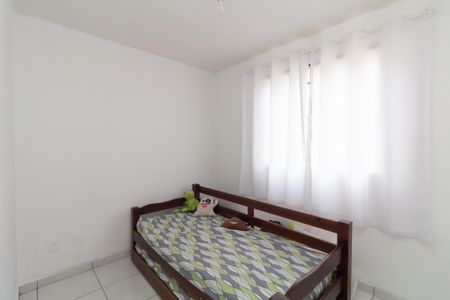 Quarto 2 de apartamento para alugar com 2 quartos, 38m² em Jardim Helian, São Paulo