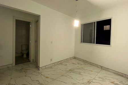 Apartamento para alugar com 38m², 2 quartos e sem vaga Apartamento para alugar com 38m², 2 quartos e sem vagaSala