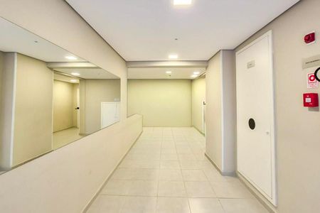 Apartamento para alugar com 38m², 2 quartos e sem vaga Apartamento para alugar com 38m², 2 quartos e sem vagaHall social