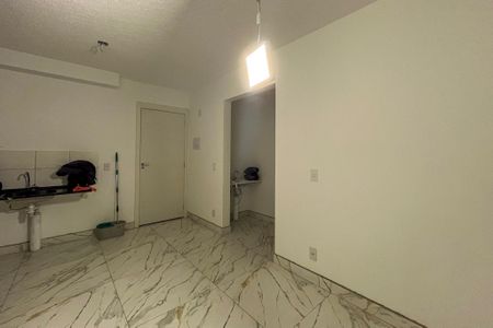 Sala de apartamento para alugar com 2 quartos, 38m² em Parque Bristol, São Paulo