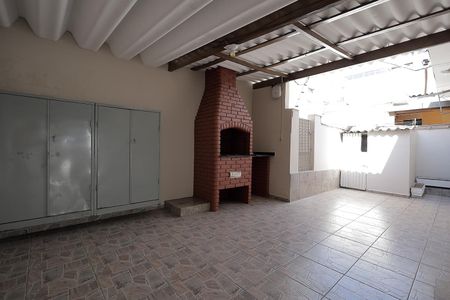 Casa para alugar com 90m², 2 quartos e 3 vagasQuintal e Churrasqueira