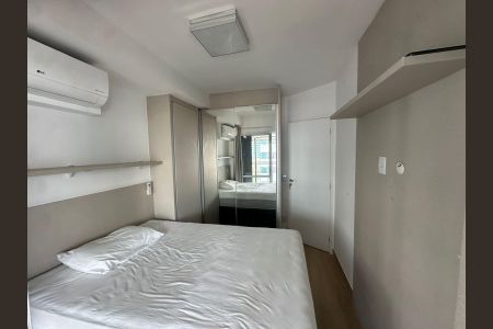 Apartamento à venda com 45m², 1 quarto e 1 vagaQuarto
