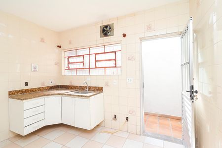 Casa para alugar com 200m², 4 quartos e 2 vagasCozinha