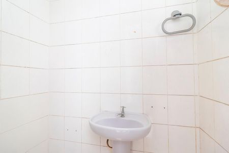 Casa para alugar com 200m², 4 quartos e 2 vagasBanheiro Externo