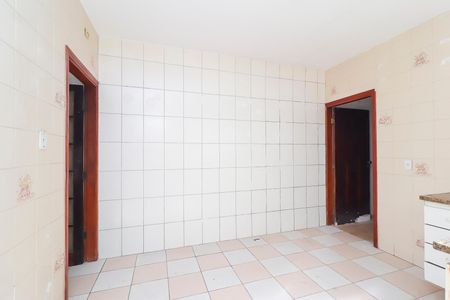 Casa para alugar com 200m², 4 quartos e 2 vagasCozinha