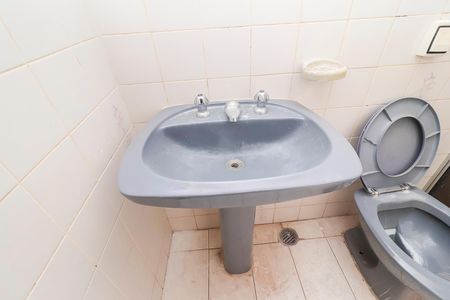 Casa para alugar com 200m², 4 quartos e 2 vagasBanheiro Social