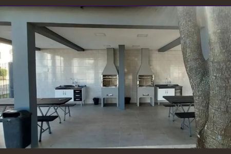 Apartamento para alugar com 2 quartos, 40m² em Jardim Dona Leopoldina, Porto Alegre