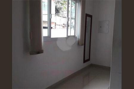 Casa à venda com 3 quartos, 156m² em Vila Cruz das Almas, São Paulo