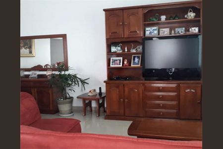 Casa à venda com 3 quartos, 156m² em Vila Cruz das Almas, São Paulo