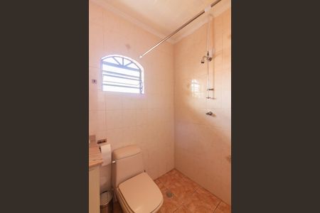 Casa à venda com 220m², 3 quartos e 2 vagasBanheiro da Suíte