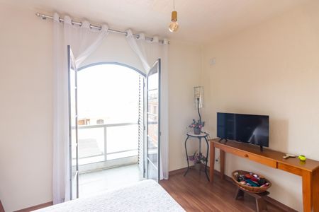 Casa à venda com 220m², 3 quartos e 2 vagasSuíte 