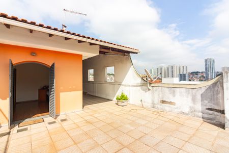 Casa à venda com 220m², 3 quartos e 2 vagasvaranda