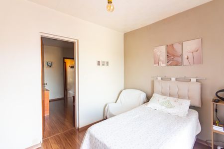 Casa à venda com 220m², 3 quartos e 2 vagasSuíte 