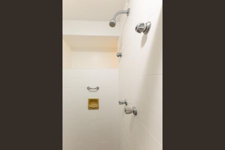 Apartamento para alugar com 75m², 2 quartos e 1 vagaBanheiro Social