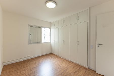 Apartamento para alugar com 75m², 2 quartos e 1 vagaSuíte