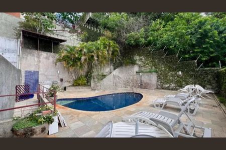 Apartamento à venda com 210m², 3 quartos e 3 vagas