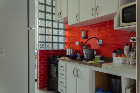 Apartamento à venda com 64m², 2 quartos e 1 vagaCozinha