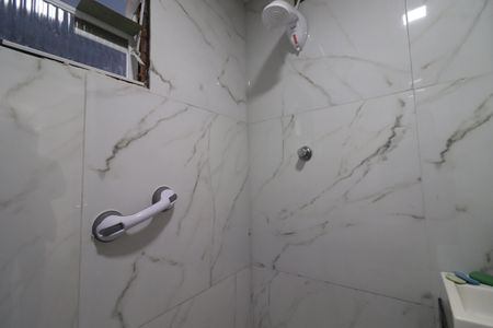 Casa à venda com 135m², 3 quartos e sem vagasubsolo banheiro
