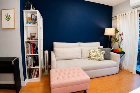 Sala de apartamento para alugar com 2 quartos, 72m² em Vila Madalena, São Paulo