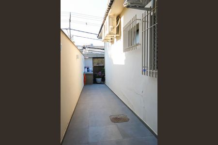 Casa à venda com 183m², 3 quartos e 1 vagaLateral da Casa