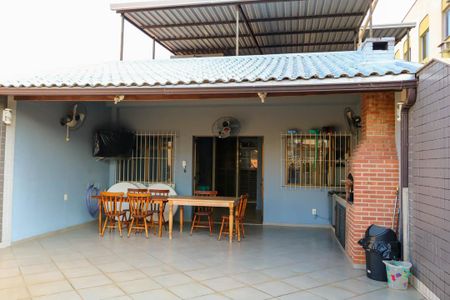 Casa à venda com 183m², 3 quartos e 1 vagaChurrasqueira - Terraço