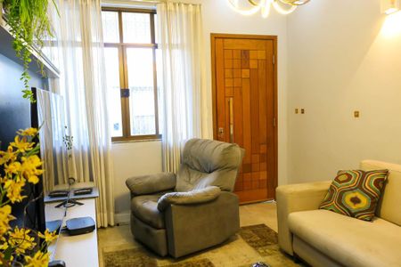 Sala de casa à venda com 3 quartos, 183m² em Piedade, Rio de Janeiro