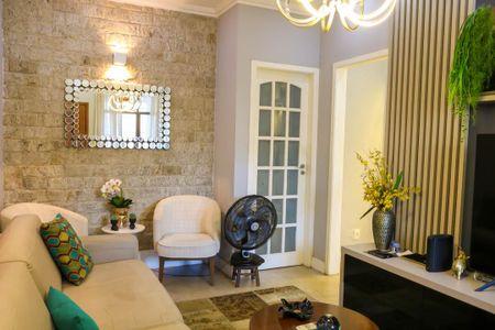 Sala de casa à venda com 3 quartos, 183m² em Piedade, Rio de Janeiro