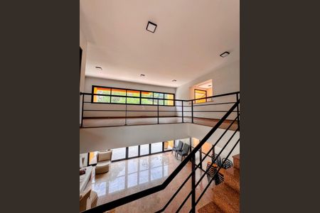 Apartamento para alugar com 4 quartos, 167m² em Recanto Morumbi, São Paulo