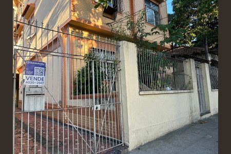 Apartamento à venda com 80m², 3 quartos e sem vagaFachada + placa