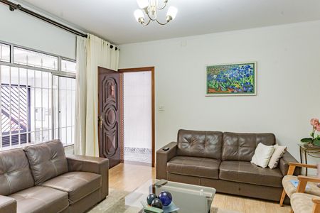 Casa à venda com 189m², 3 quartos e 2 vagas Casa à venda com 189m², 3 quartos e 2 vagasSala
