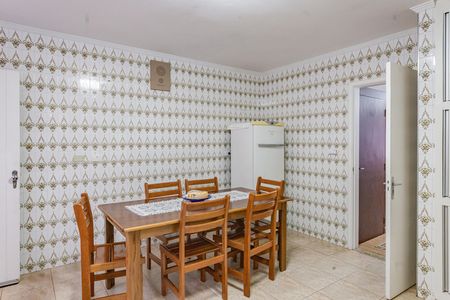 Casa à venda com 189m², 3 quartos e 2 vagas Casa à venda com 189m², 3 quartos e 2 vagasCozinha