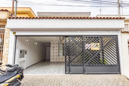 Casa à venda com 189m², 3 quartos e 2 vagas Casa à venda com 189m², 3 quartos e 2 vagasFachada