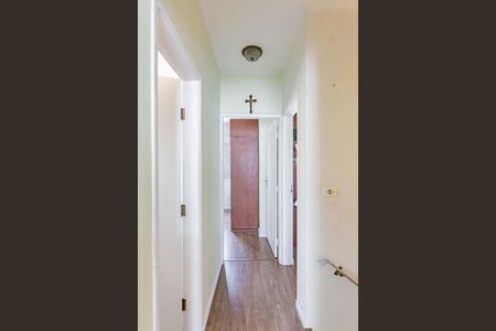 Casa à venda com 189m², 3 quartos e 2 vagas Casa à venda com 189m², 3 quartos e 2 vagasCorredor