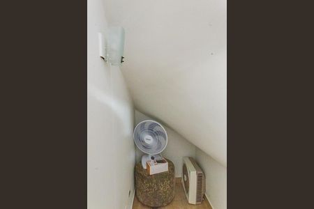 Casa à venda com 189m², 3 quartos e 2 vagas Casa à venda com 189m², 3 quartos e 2 vagasDispensa