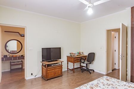 Casa à venda com 189m², 3 quartos e 2 vagas Casa à venda com 189m², 3 quartos e 2 vagasQuarto 1